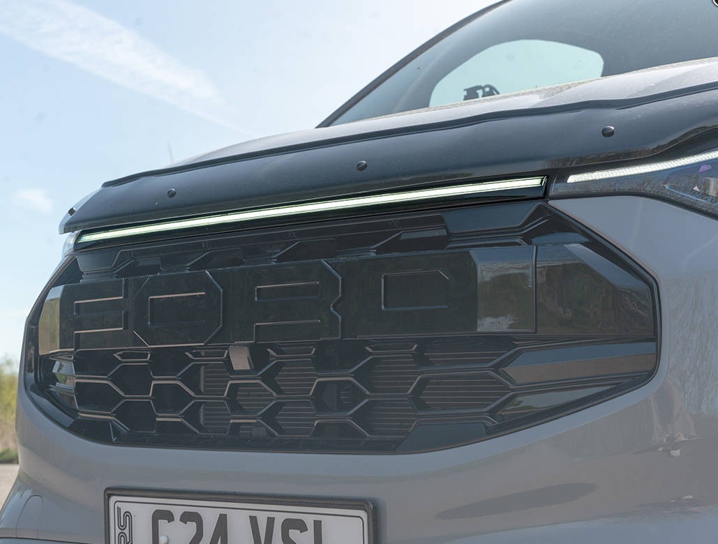 Ford Transit Custom 2024+ Sport Raptor Style Front Grille with FORD Letters — Gloss Black - view 1